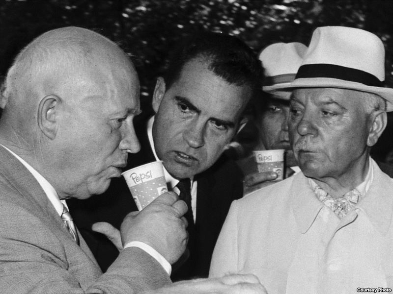 russia-pepsi-Khrushchev.jpg.3d6352ad7890b8b5e258b46c795a740a.jpg